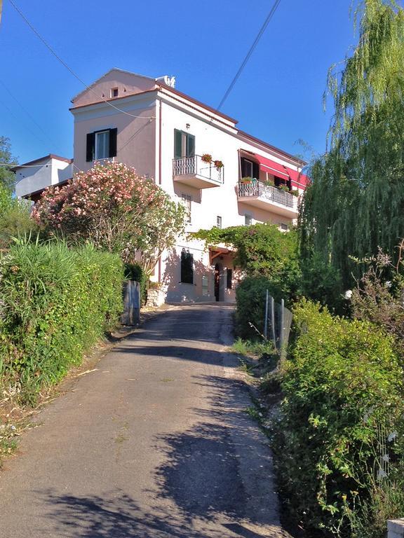 Casa Sul Monte D'Oro Apartment Scauri  Luaran gambar